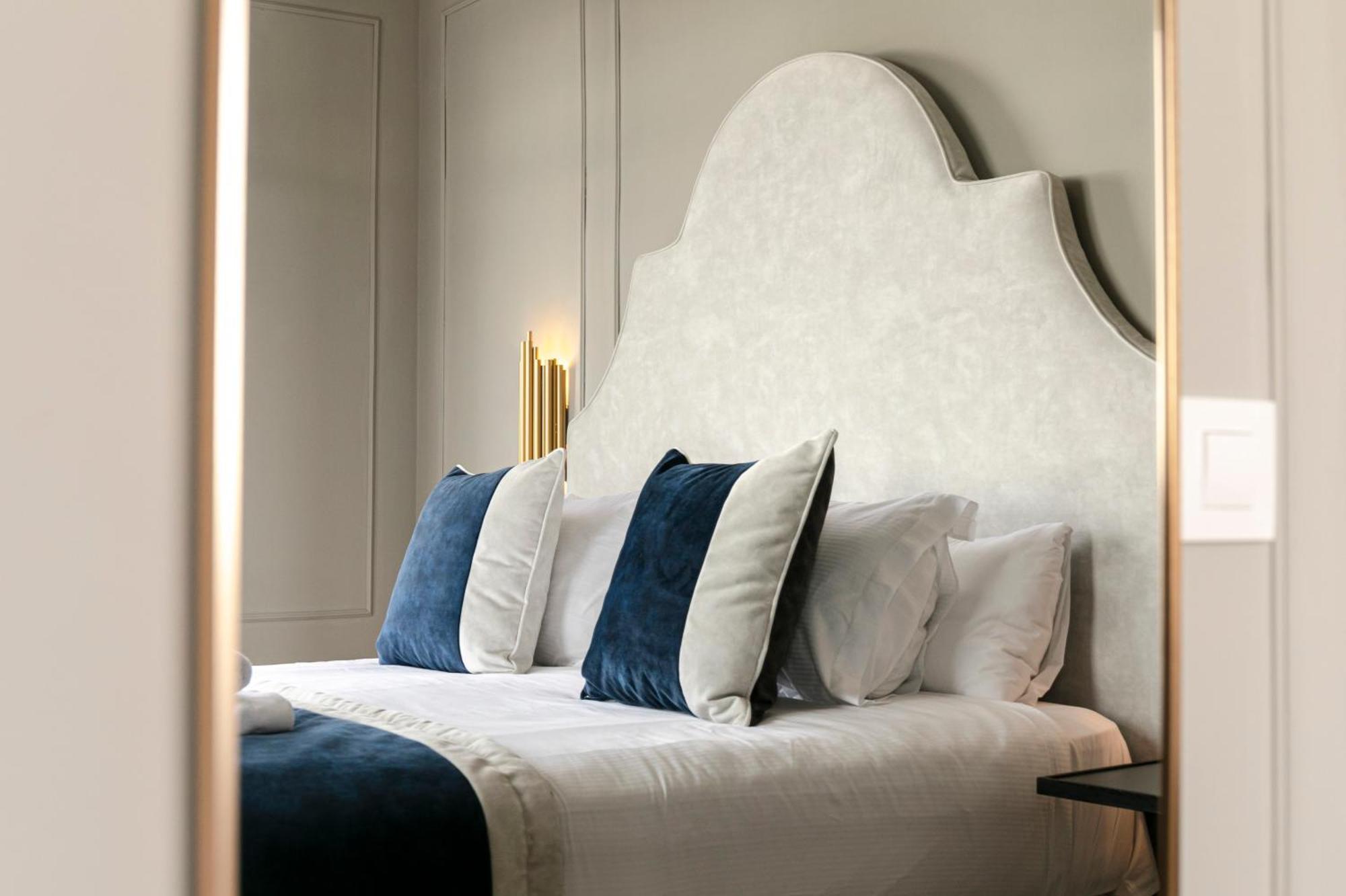 Isg Apartments The Most Exclusive Apartment In Sevillaparking Zewnętrze zdjęcie
