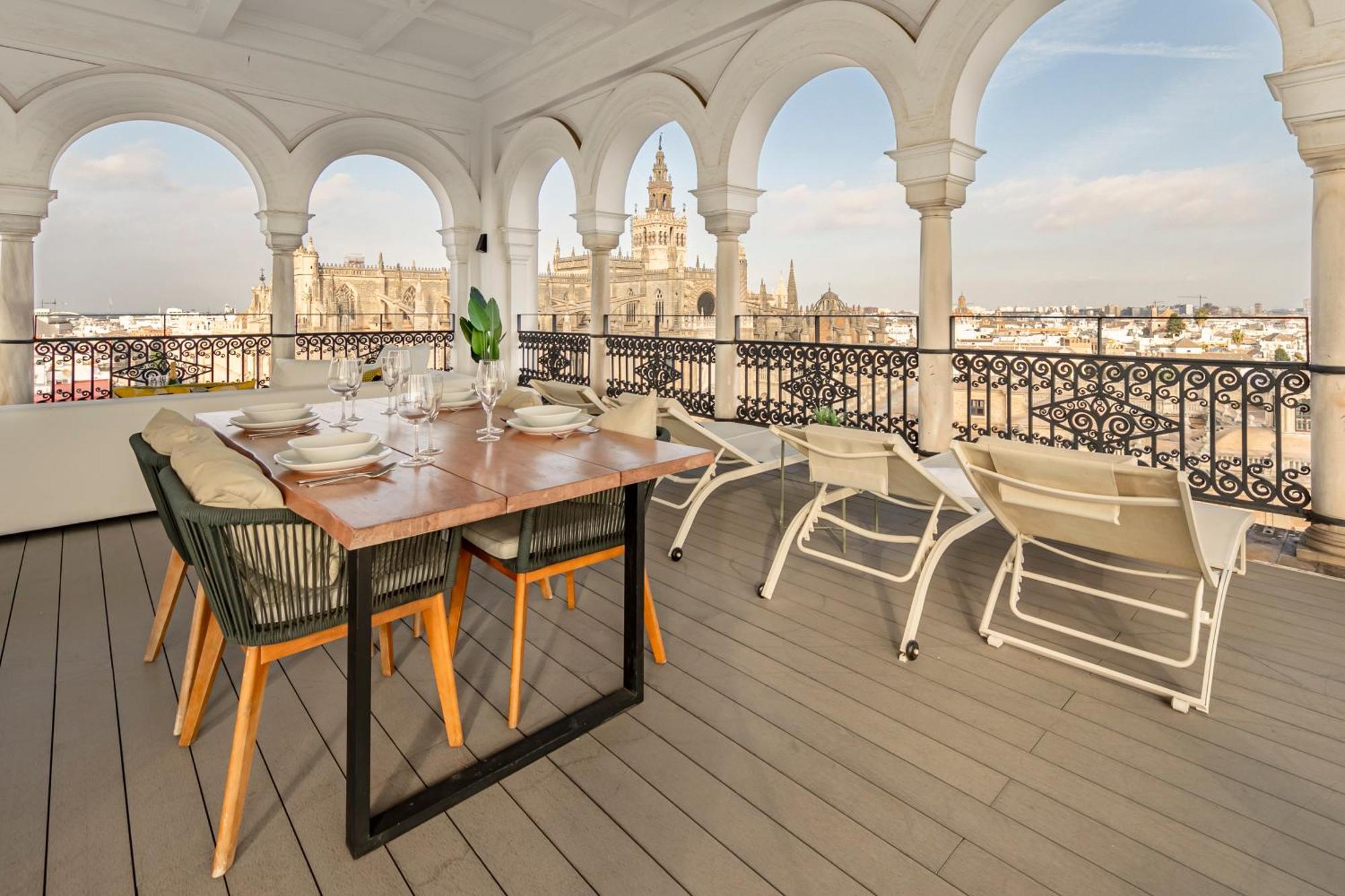 Isg Apartments The Most Exclusive Apartment In Sevillaparking Zewnętrze zdjęcie