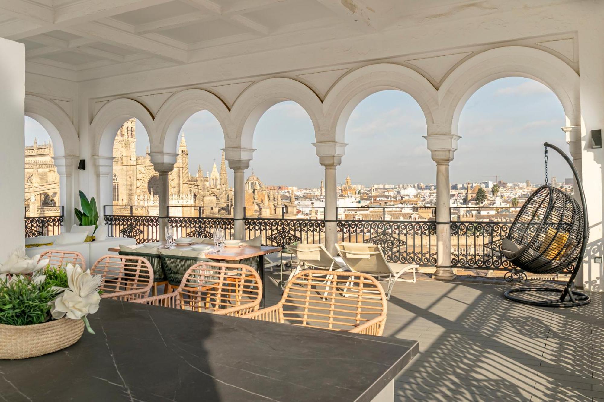 Isg Apartments The Most Exclusive Apartment In Sevillaparking Zewnętrze zdjęcie